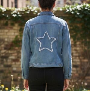 Ashley Mason distressed frayed star denim jacket size large